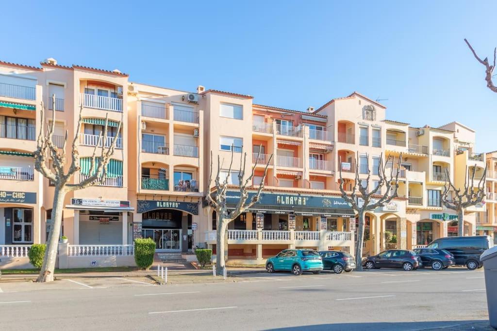 Greserva Kar-Centro, Junto A La Playa, 3 Piscinas, Wifi, Clima, Restaurantes 2024 Empuriabrava Bagian luar foto